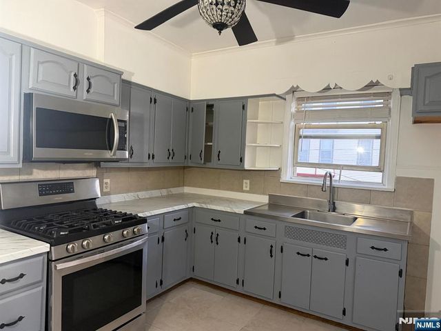 313 Chestnut Street, Kearny, NJ 07032
