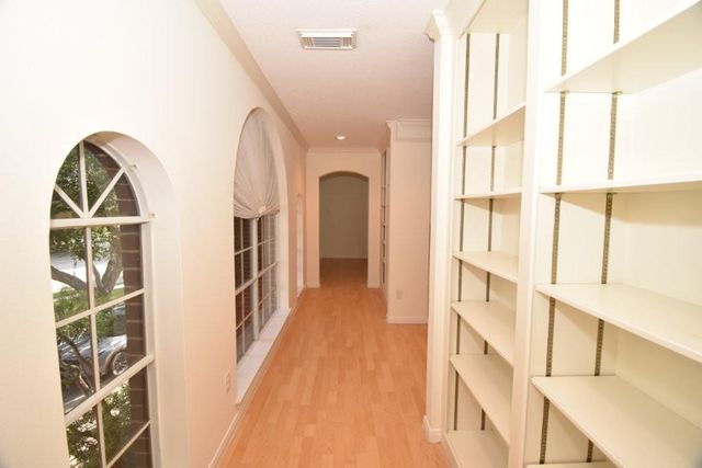 16 Treverstone Court, Sugar Land, TX 77479