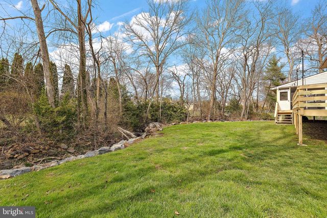 13 CRENSHAW DR, Wilmington, DE 19810