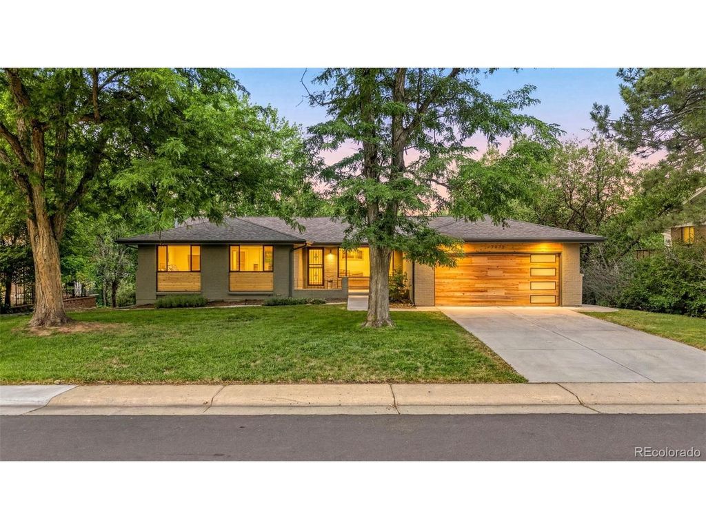 7072 S Davies St, Littleton, CO 80120
