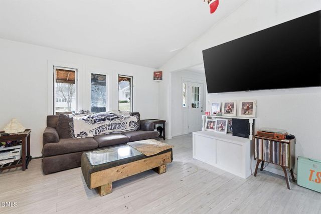 6948 Three Bridges Circle, Raleigh, NC 27613