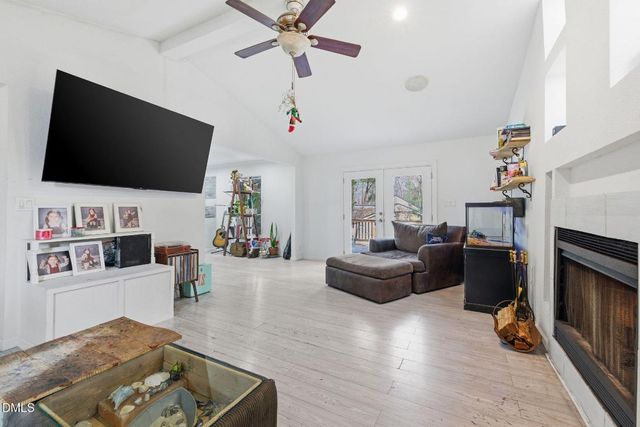 6948 Three Bridges Circle, Raleigh, NC 27613