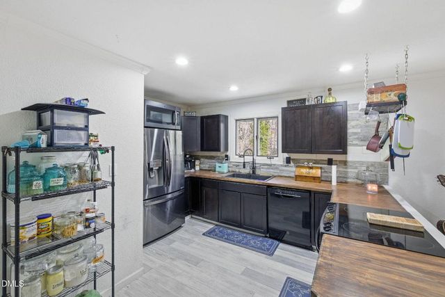 6948 Three Bridges Circle, Raleigh, NC 27613