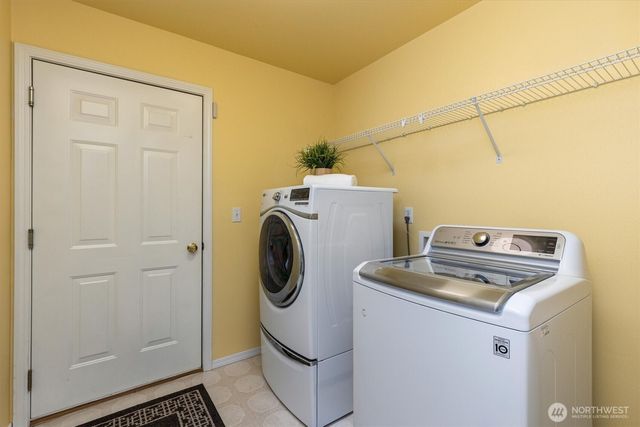 16801 129th Avenue E, Puyallup, WA 98374