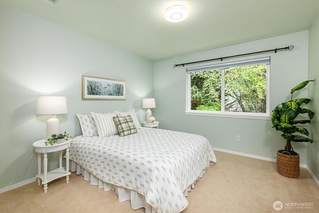 16801 129th Avenue E, Puyallup, WA 98374