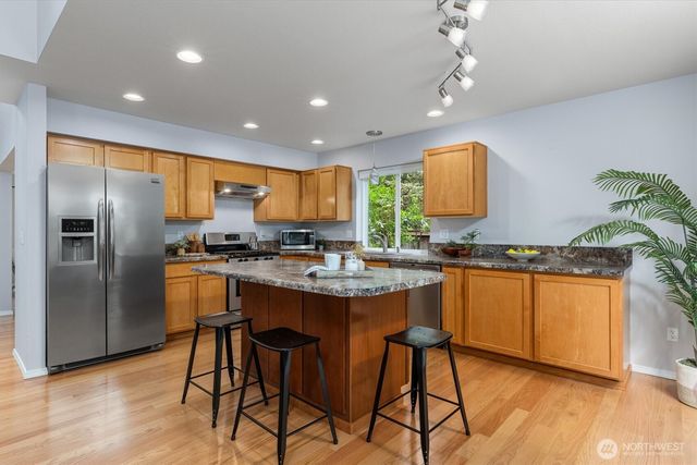 16801 129th Avenue E, Puyallup, WA 98374