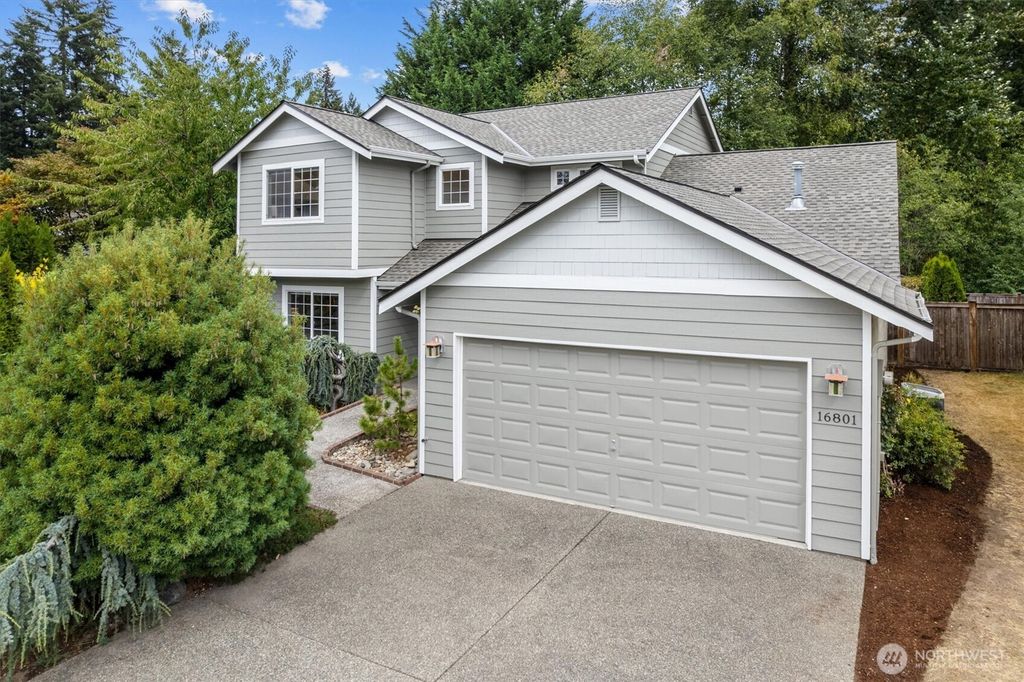 16801 129th Avenue E, Puyallup, WA 98374