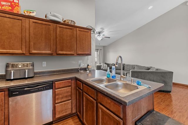 1476 Marilyn Drive, North Liberty, IA 52317