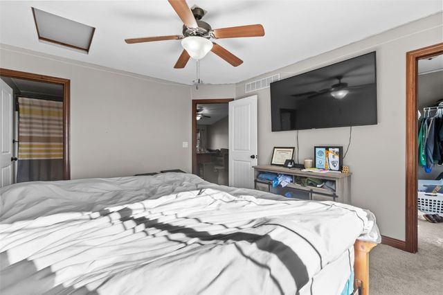 1476 Marilyn Drive, North Liberty, IA 52317