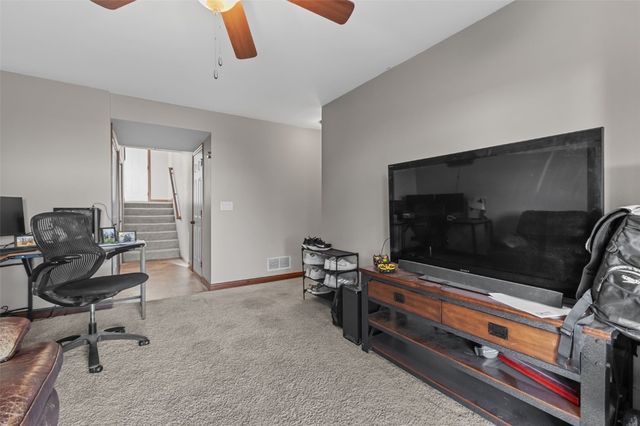 1476 Marilyn Drive, North Liberty, IA 52317