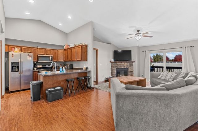 1476 Marilyn Drive, North Liberty, IA 52317