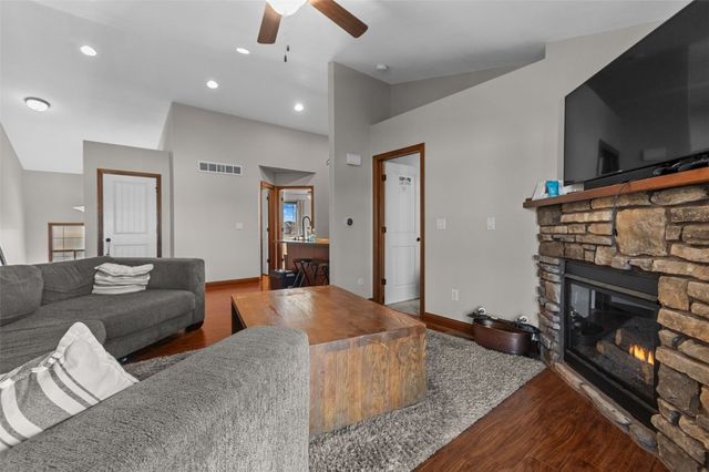 1476 Marilyn Drive, North Liberty, IA 52317