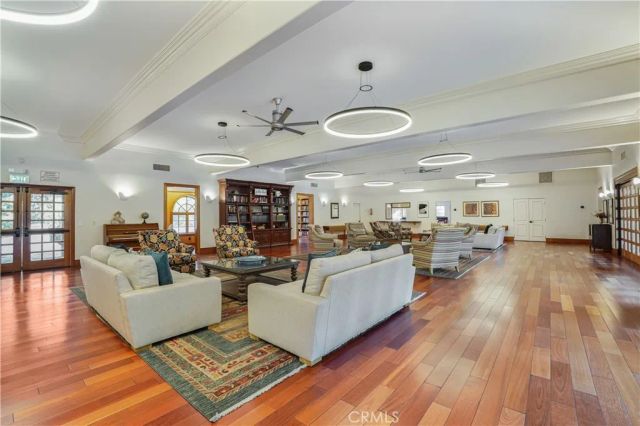 23777 Mulholland Hwy Spc 73, Calabasas, CA 91302