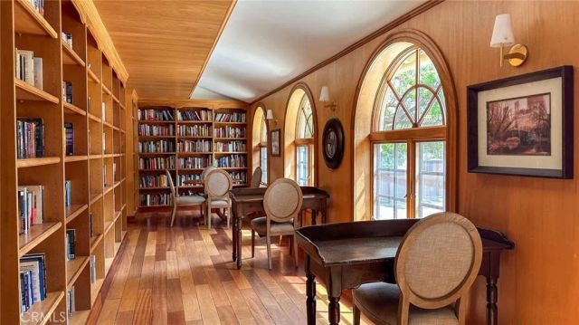 23777 Mulholland Hwy Spc 73, Calabasas, CA 91302