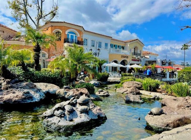 23777 Mulholland Hwy Spc 73, Calabasas, CA 91302