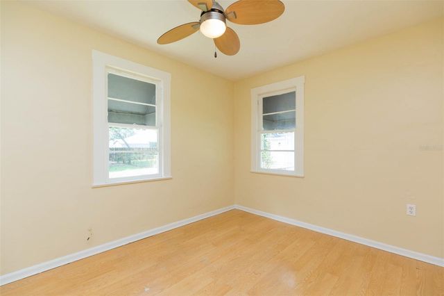 1809 E HENRY AVENUE, Tampa, FL 33610