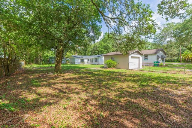 1809 E HENRY AVENUE, Tampa, FL 33610