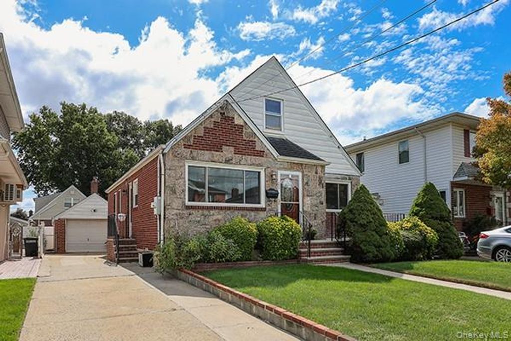 1408 Lowell Avenue, New Hyde Park, NY 11040 — exterior