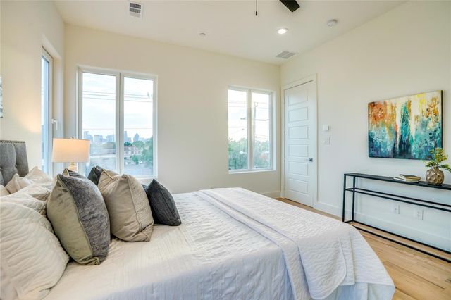 1612 Bennett Avenue 105, Dallas, TX 75206