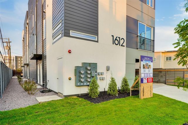 1612 Bennett Avenue 105, Dallas, TX 75206