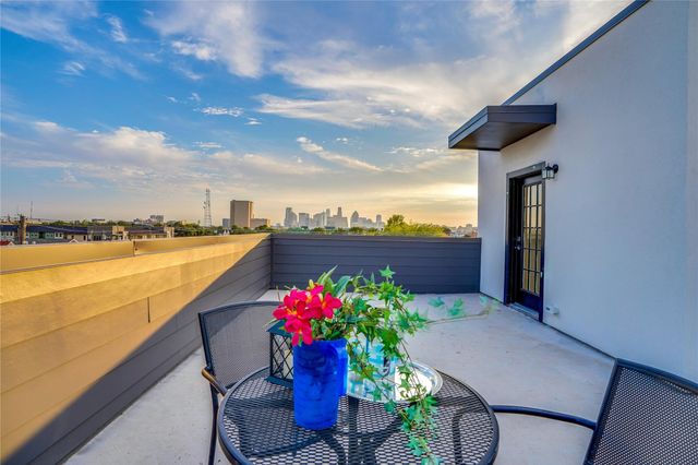 1612 Bennett Avenue 105, Dallas, TX 75206