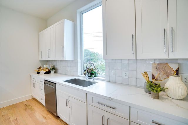 1612 Bennett Avenue 105, Dallas, TX 75206