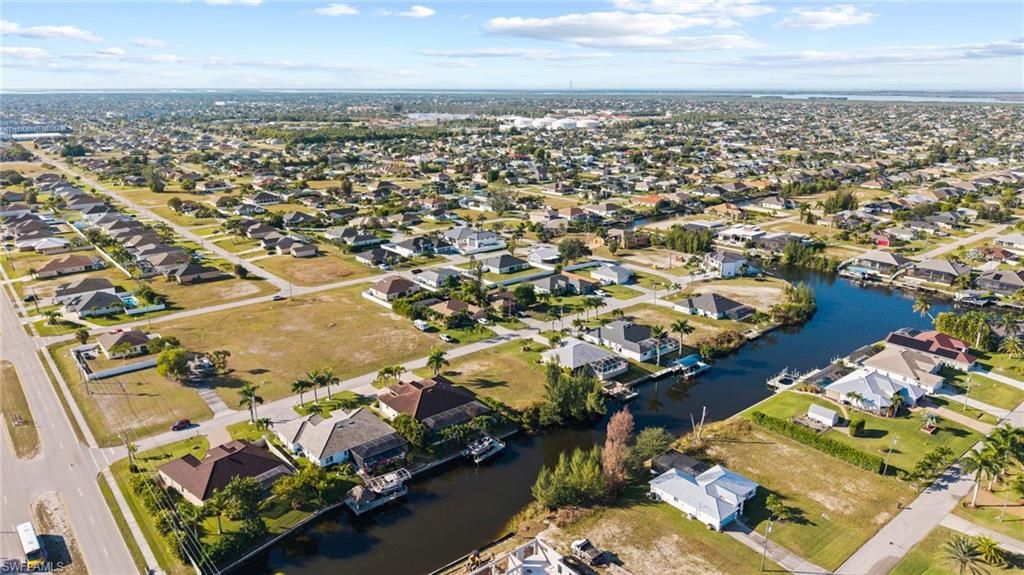 1613 SW 28th TER, CAPE CORAL, FL 33914 — photo 3