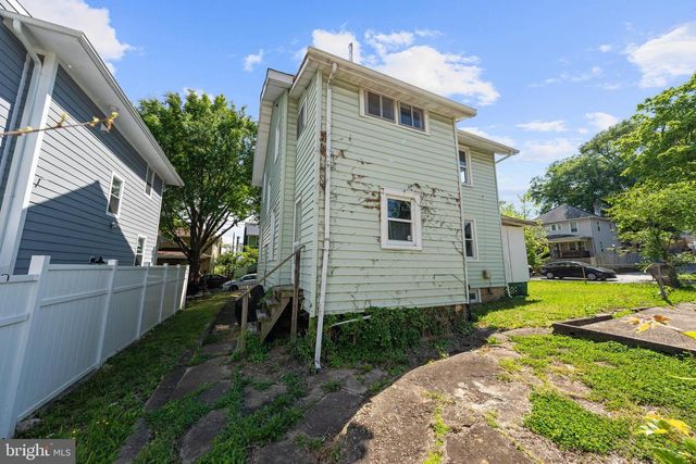 819 QUINTANA PL NW, Washington, DC 20011