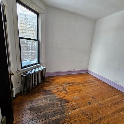 6936 S Dorchester Avenue, Chicago, IL 60637