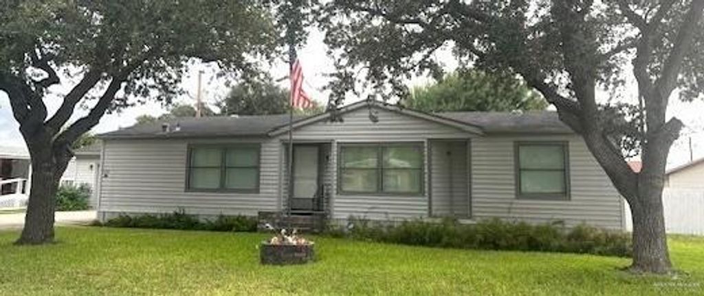 720 N Retama Street, La Feria, TX 78559