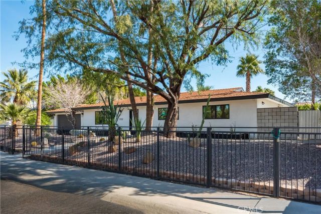 3152 N Starr, Palm Springs, CA 92262