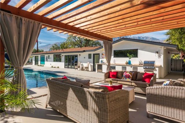 3152 N Starr, Palm Springs, CA 92262