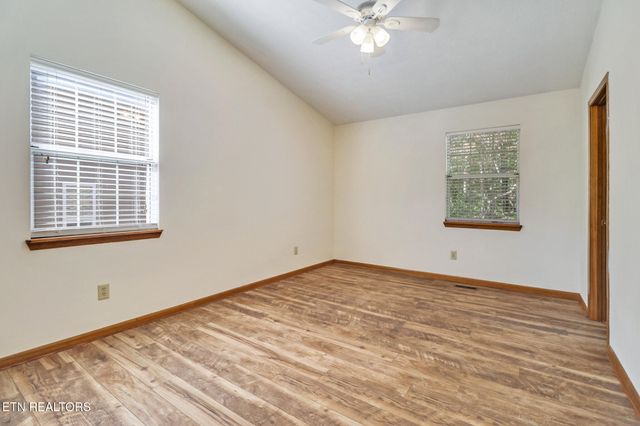 309 Lakeview Drive, Fairfield Glade, TN 38558