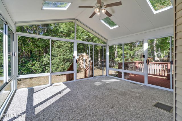 309 Lakeview Drive, Fairfield Glade, TN 38558