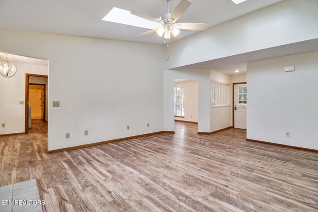 309 Lakeview Drive, Fairfield Glade, TN 38558