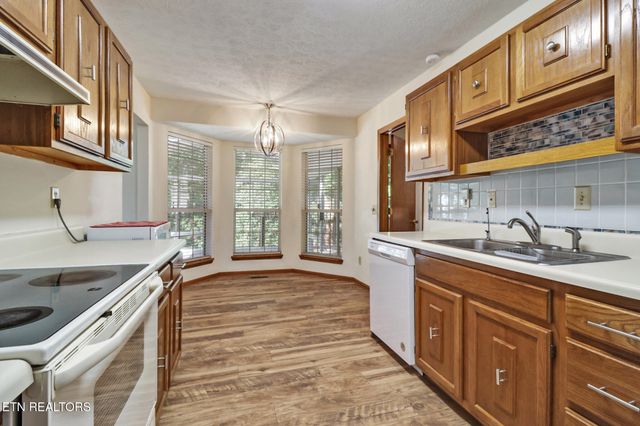 309 Lakeview Drive, Fairfield Glade, TN 38558