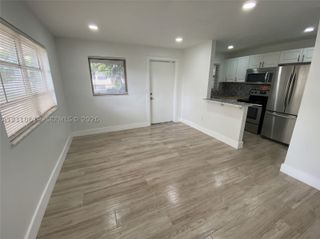 310 NE 82nd St 8, Miami, FL 33138