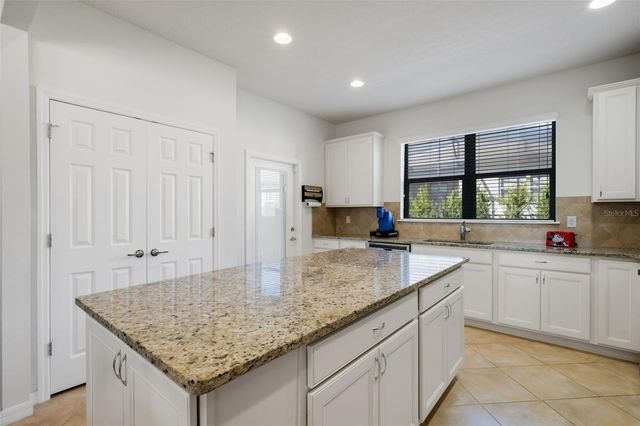 1032 SALAMANCA PLACE, Davenport, FL 33837