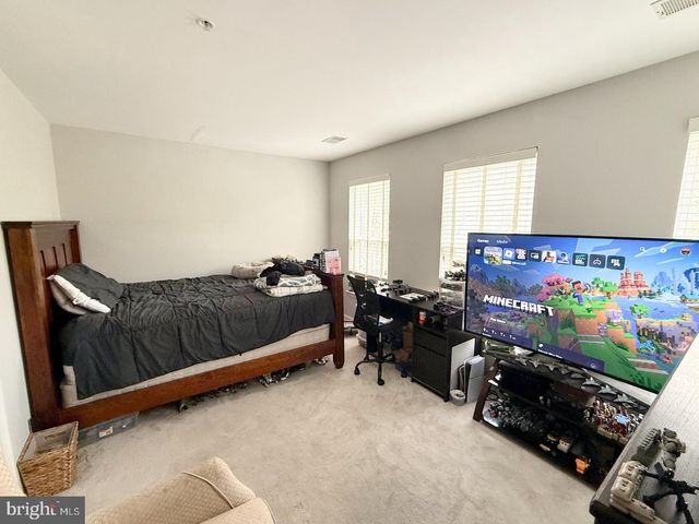 162 BARRETT PL, Alexandria, VA 22304