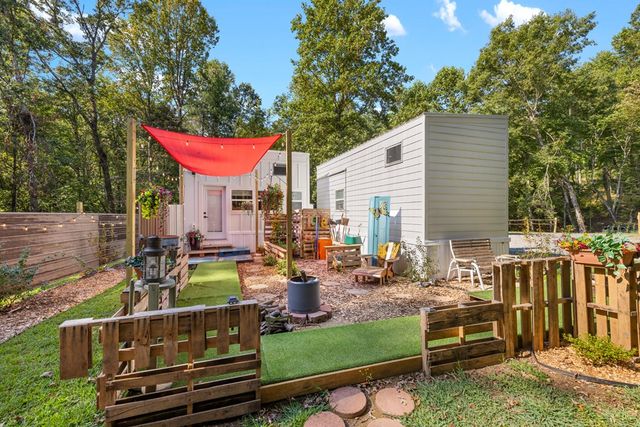 220 Mountain Laurel Drive, Hayesville, NC 28904