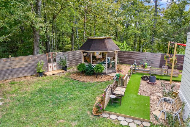 220 Mountain Laurel Drive, Hayesville, NC 28904