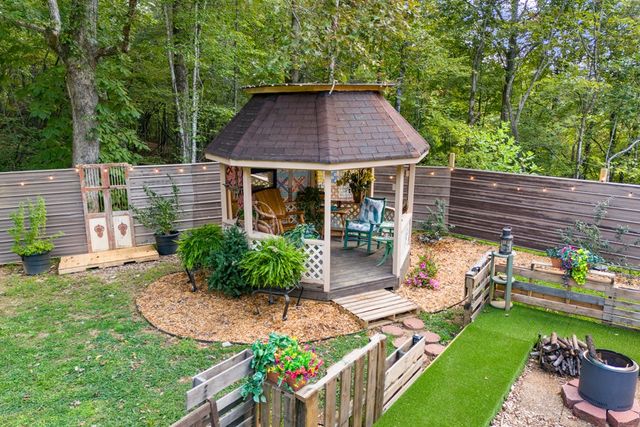 220 Mountain Laurel Drive, Hayesville, NC 28904