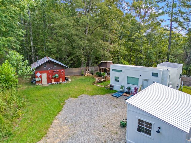 220 Mountain Laurel Drive, Hayesville, NC 28904