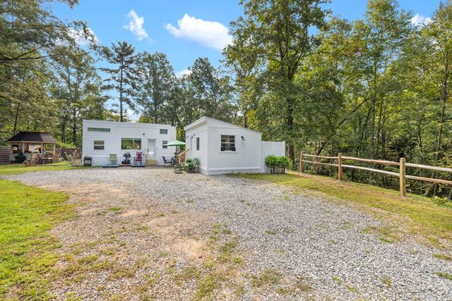220 Mountain Laurel Drive, Hayesville, NC 28904