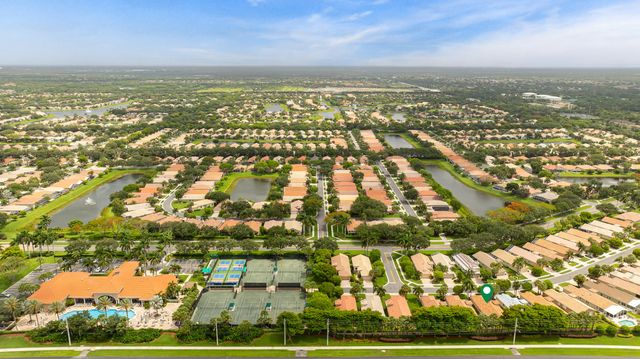 6698 Vía Roma, Delray Beach, FL 33446