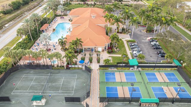 6698 Vía Roma, Delray Beach, FL 33446