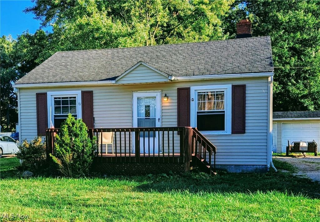 38754 Adkins Road, Willoughby, OH 44094