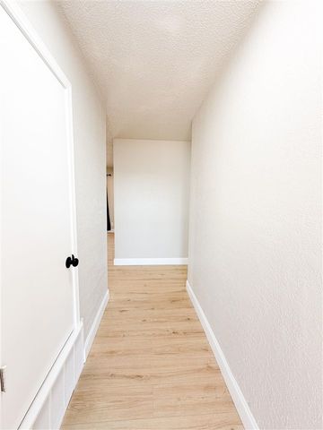 1707 NW 49th St, Lawton, OK 73505