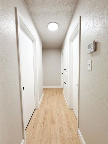 1707 NW 49th St, Lawton, OK 73505