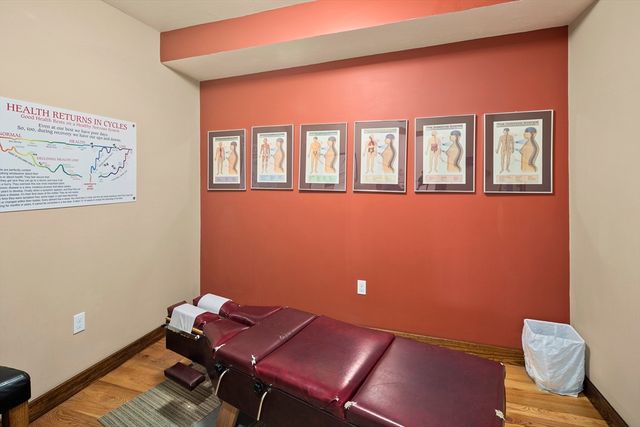 109 Dean St, Taunton, MA 02780